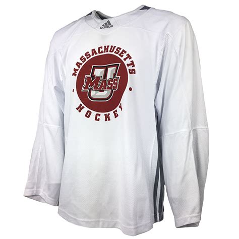 umass athletics|umass athletics store.